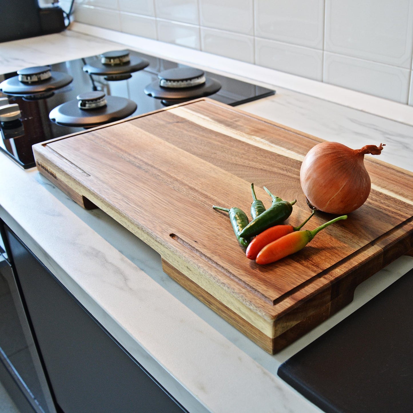 American Black Walnut Cutting Board - 15.7 x 10.2 Inch (ExtraThick 1.7") Hardwood Butcher Block, Charcuterie, Heavy Duty End Grain Wood Chopping Board with Juice Groove & Handle (Oil & Plate Included)